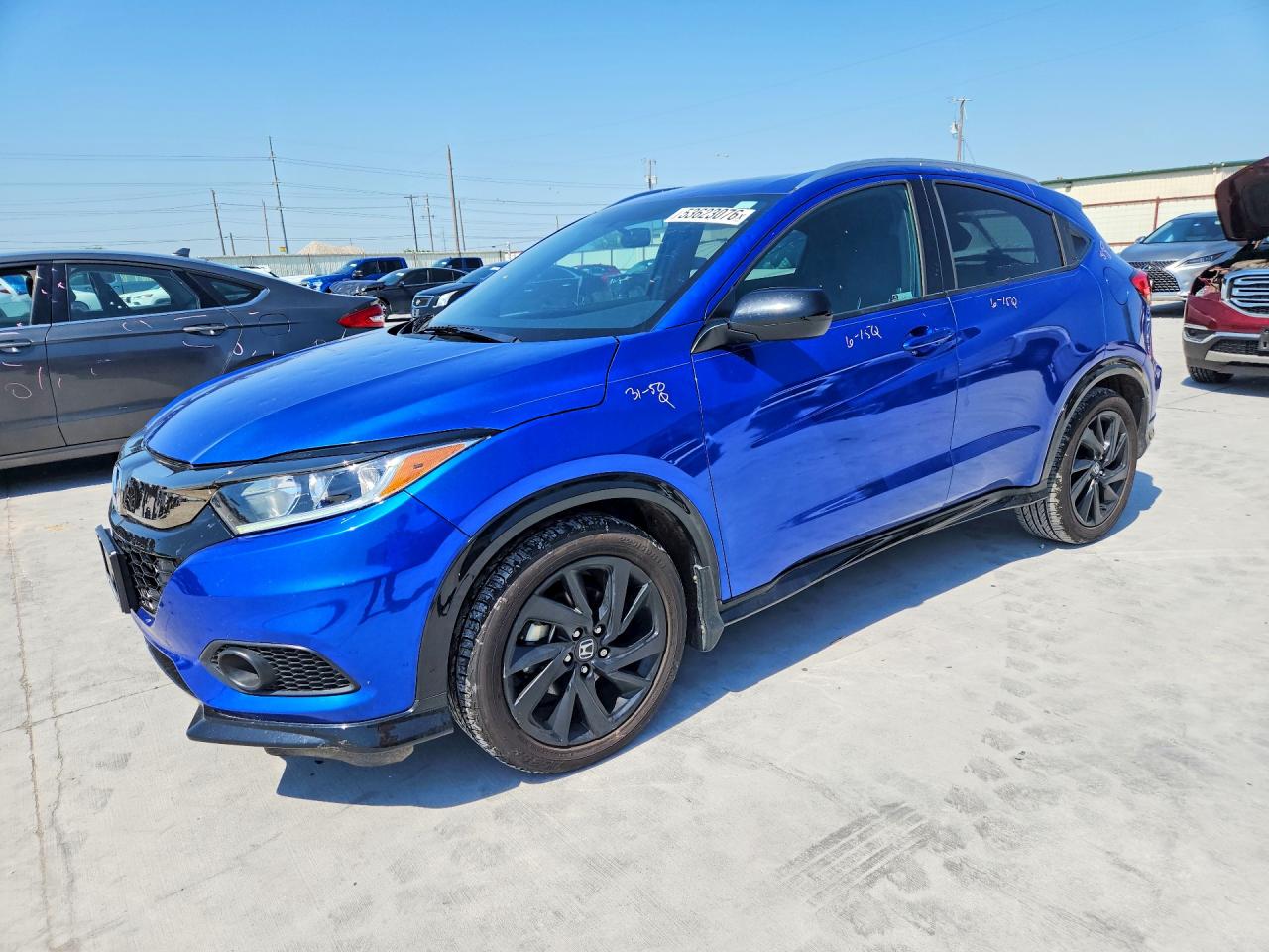 3CZRU6H12MM754199 · 2021 HONDA HR-V