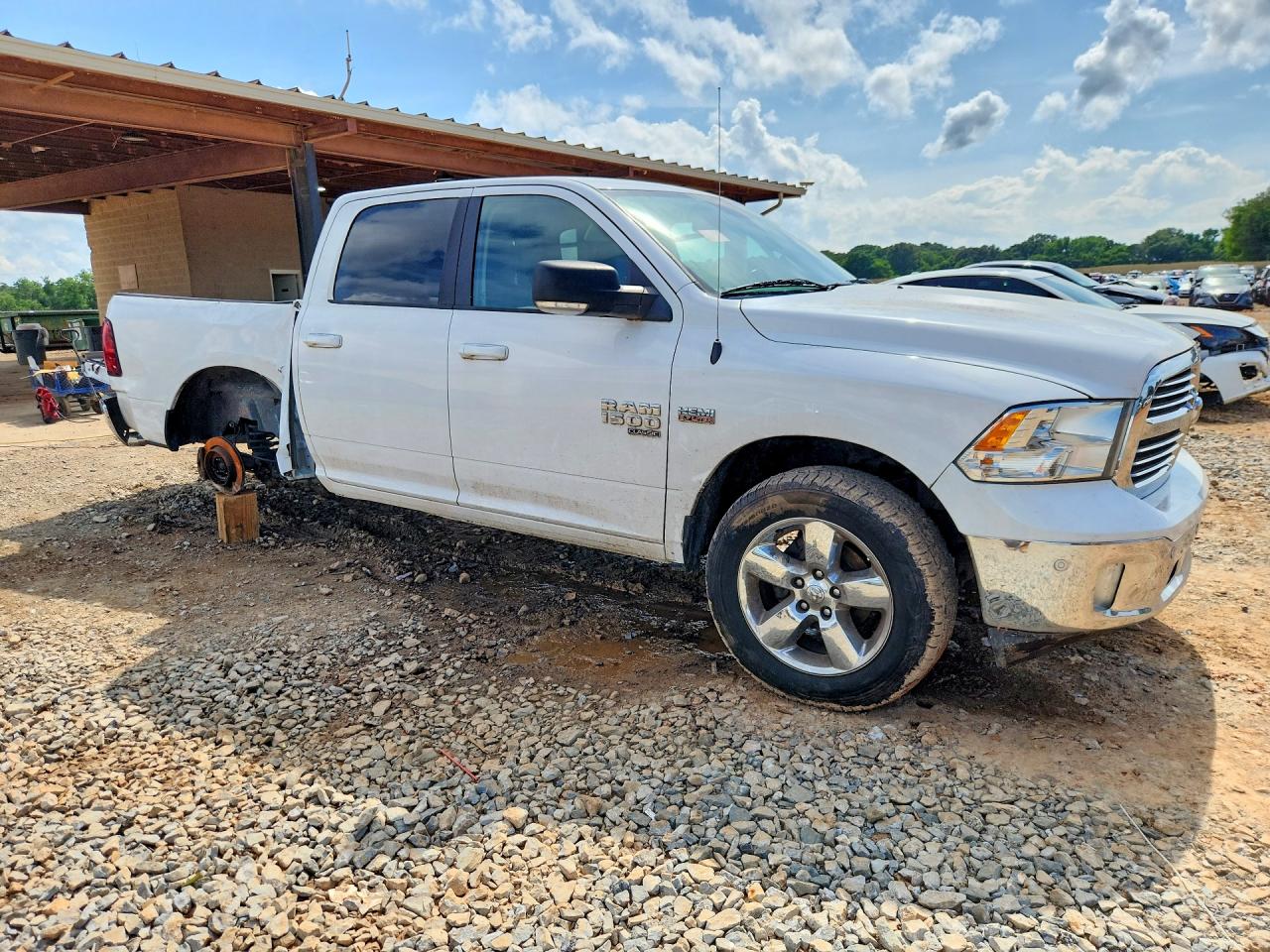1C6RR6TT6KS643943 · 2019 RAM 1500 CLASSIC · 4/13