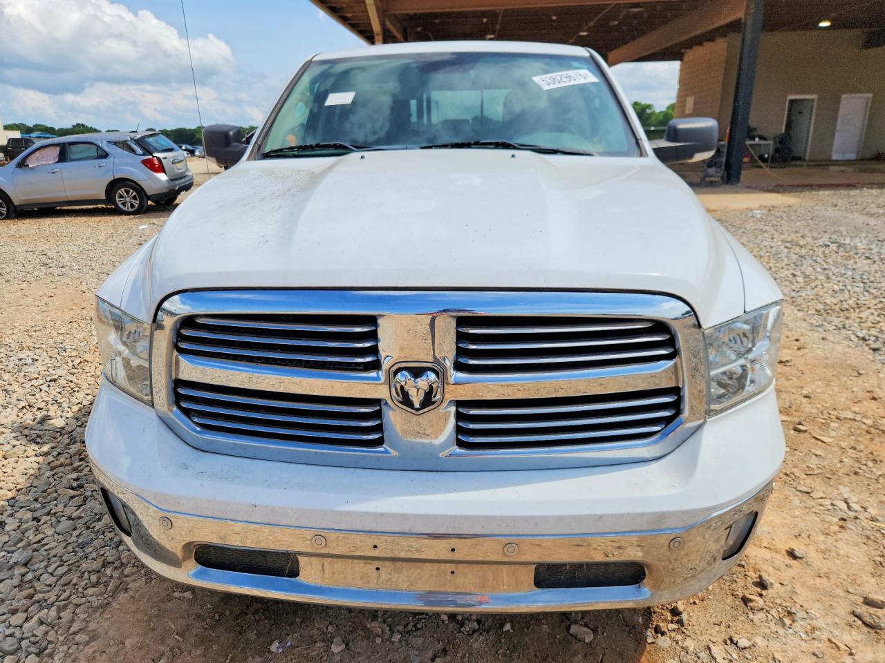 1C6RR6TT6KS643943 · 2019 RAM 1500 CLASSIC · 5/13
