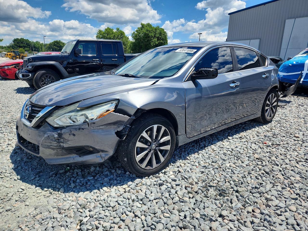 1N4AL3AP4HC241682 · 2017 NISSAN ALTIMA