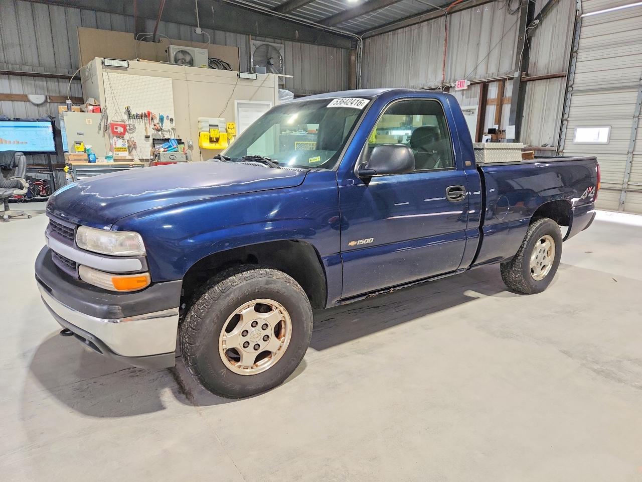 1GCEK14W9YZ199609 · 2000 CHEVROLET SILVERADO