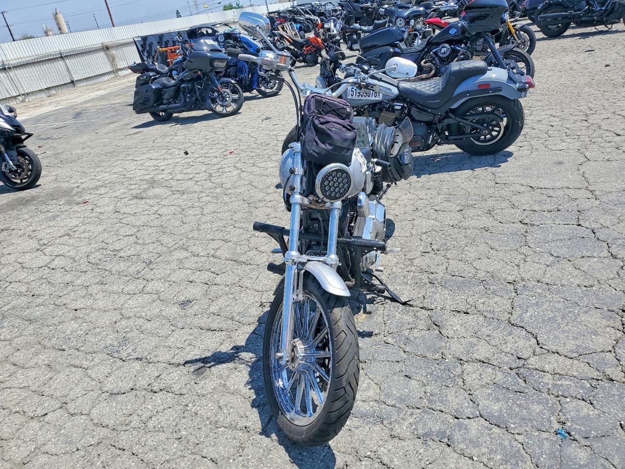 1HD1GDV191Y314448 · 2001 HARLEY-DAVIDSON FXDL · 2/9