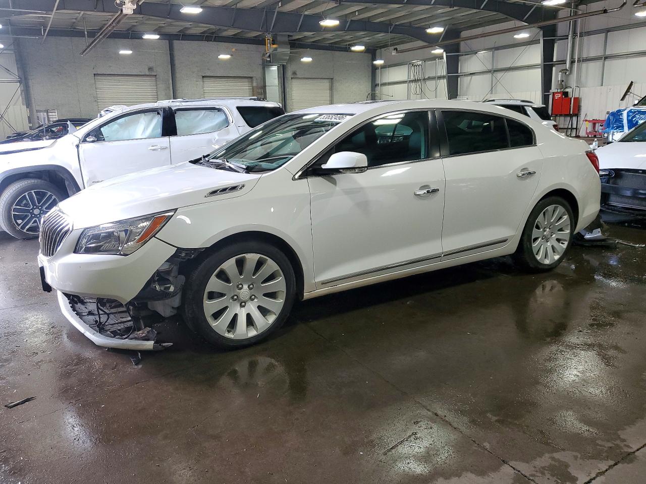 1G4GC5G35GF130460 · 2016 BUICK LACROSSE