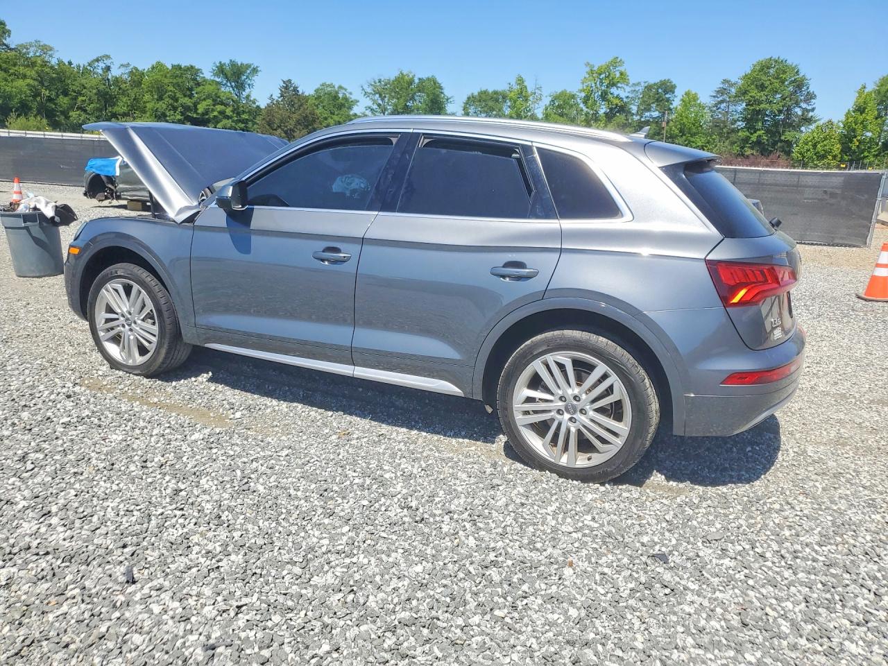 WA1BNAFY9J2026884 · 2018 AUDI Q5 · 2/13