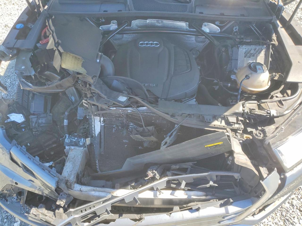 WA1BNAFY9J2026884 · 2018 AUDI Q5 · 12/13