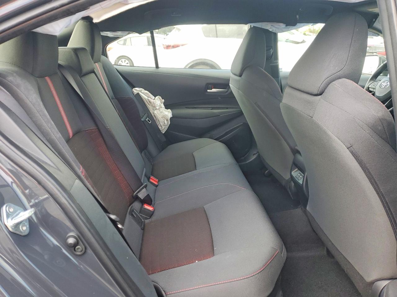 JTDBCMFE4T3122566 · 2026 TOYOTA COROLLA HYBRID · 10/12
