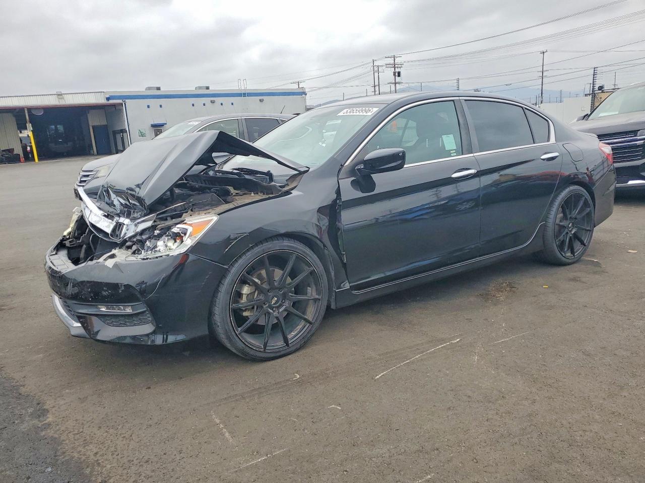 2017 HONDA ACCORD