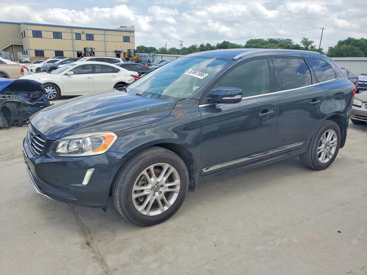 YV440MDK2F2669207 · 2015 VOLVO XC60