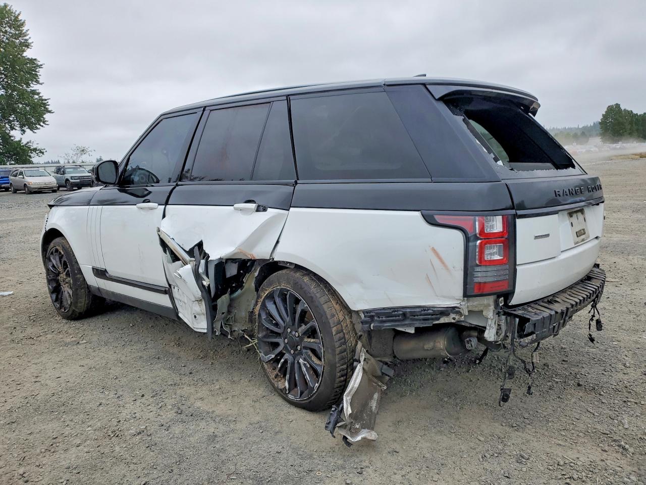 SALGS2FE3HA345609 · 2017 LAND ROVER RANGE ROVER · 2/13