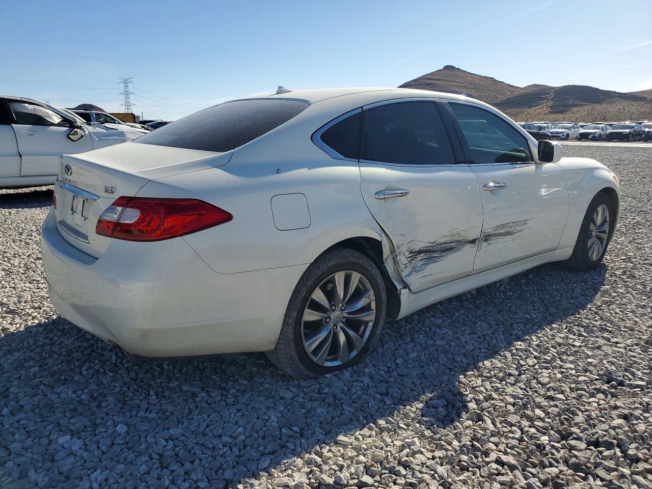 JN1BY1AP9CM334305 · 2012 INFINITI M37 · 3/12
