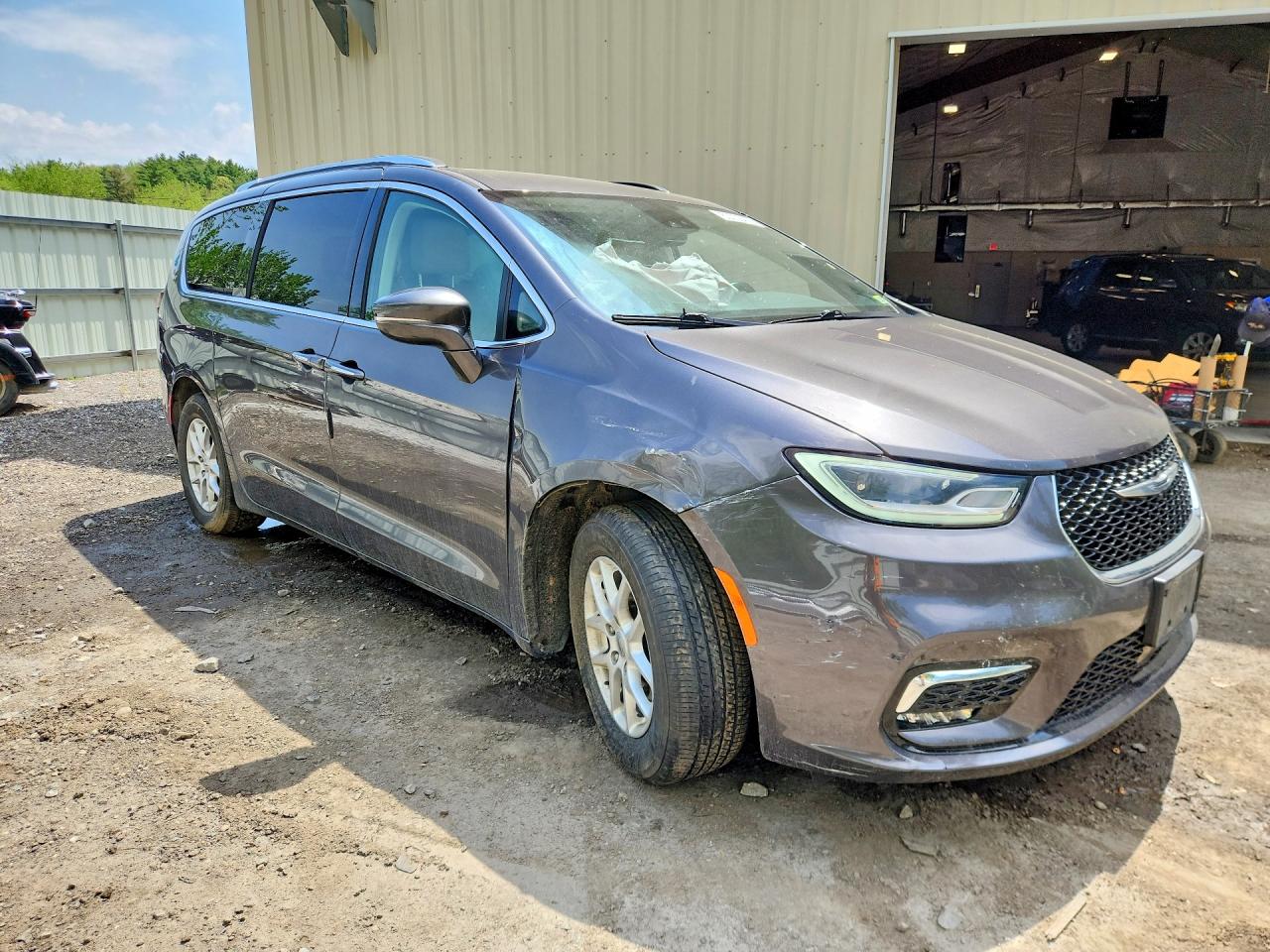 2C4RC1BG4MR593582 · 2021 CHRYSLER PACIFICA · 4/13