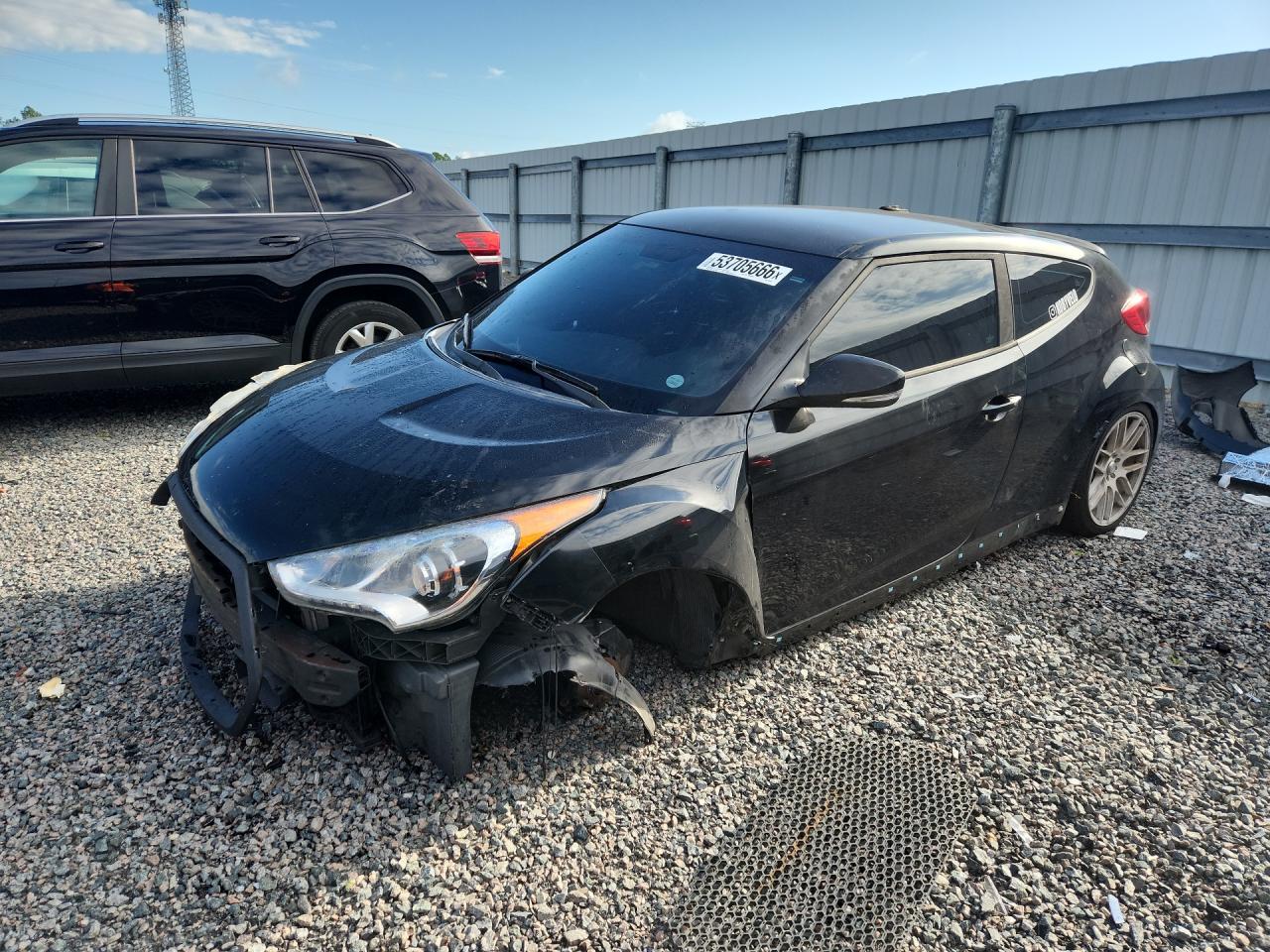 KMHTC6AE6GU303736 · 2016 HYUNDAI VELOSTER