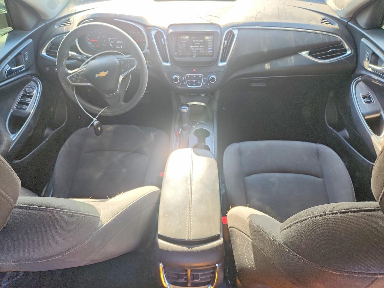 1G1ZD5ST1KF123122 · 2019 CHEVROLET MALIBU  LT · 8/12