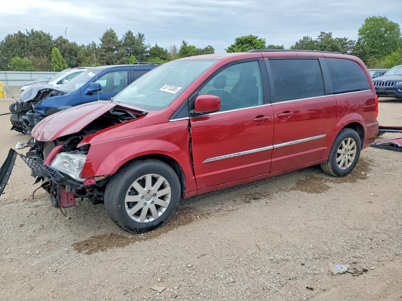 2C4RC1BG9FR538516 · 2015 CHRYSLER TOWN & COUNTRY