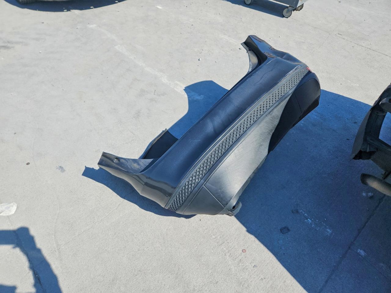 1FADP3E24HL332483 · 2017 FORD FOCUS · 12/13