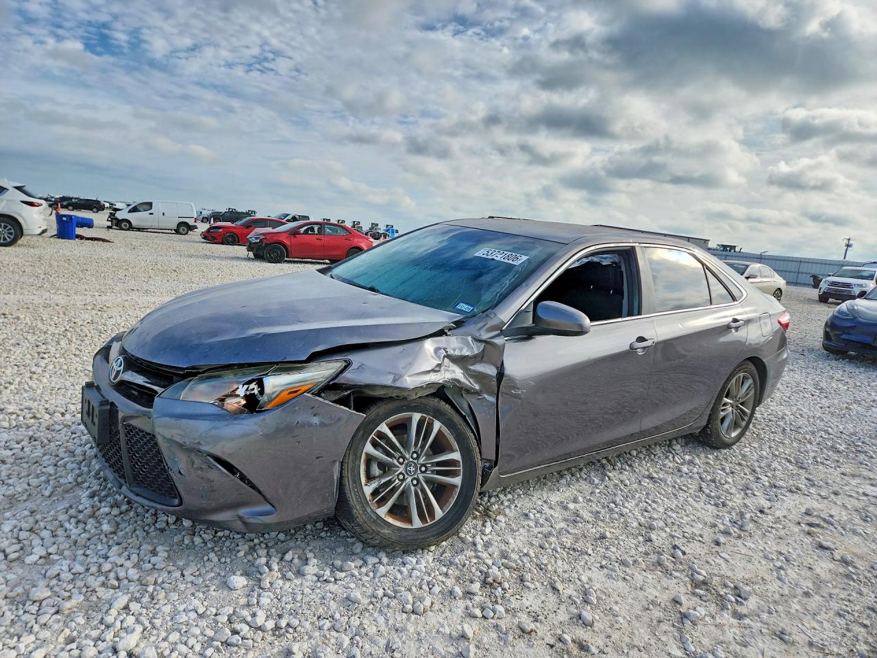 4T1BF1FK2HU632066 · 2017 TOYOTA CAMRY