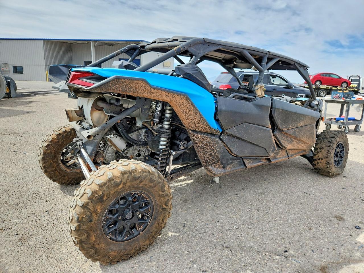 3JBVMAY44PE000661 · 2023 CAN-AM MAVERICK X3 · 4/10