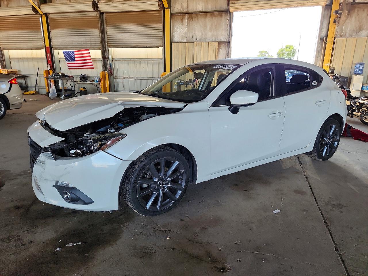 JM1BM1M72E1216847 · 2014 MAZDA 3