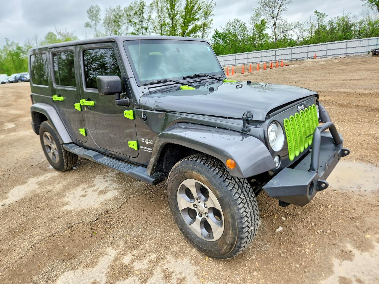1C4BJWEG0HL507215 · 2017 JEEP WRANGLER UNLIMITED · 4/13