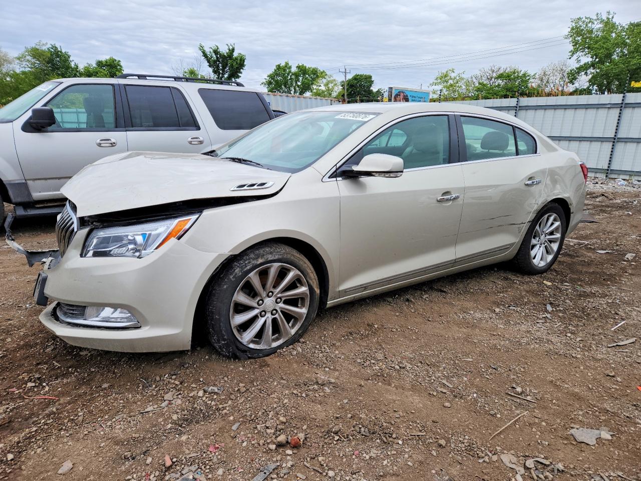 1G4GB5G39FF192381 · 2015 BUICK LACROSSE