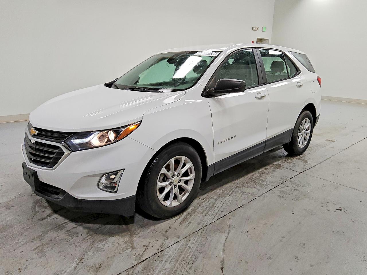 3GNAXHEV5MS115928 · 2021 CHEVROLET EQUINOX