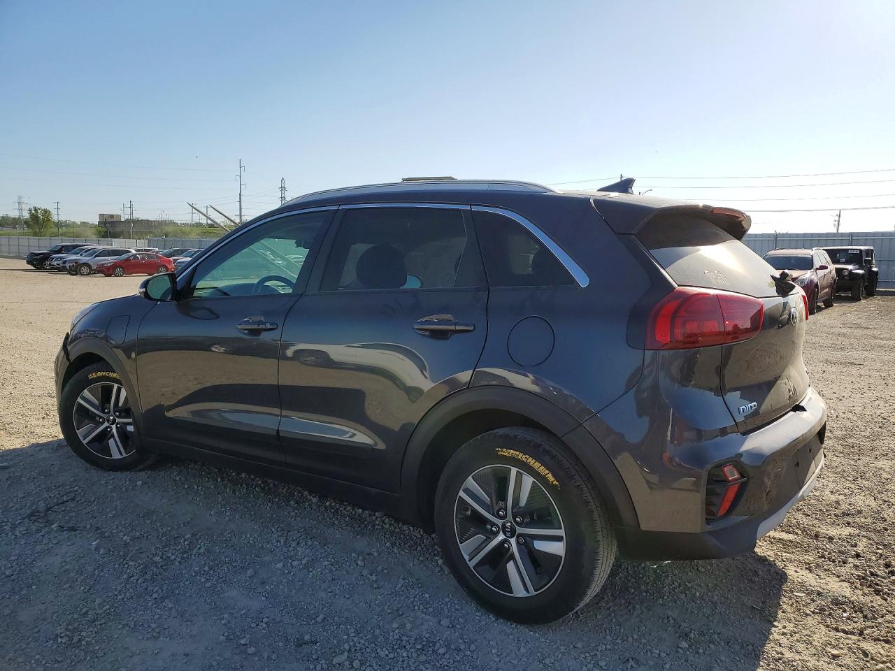 KNDCD3LD5L5387430 · 2020 KIA NIRO · 2/13