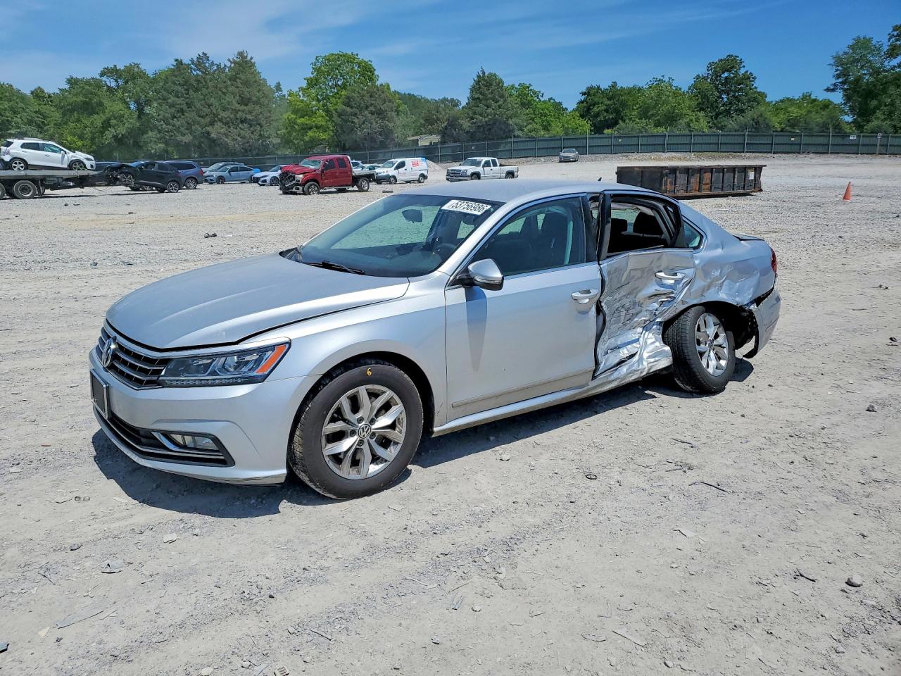 1VWAT7A30GC052618 · 2016 VOLKSWAGEN PASSAT