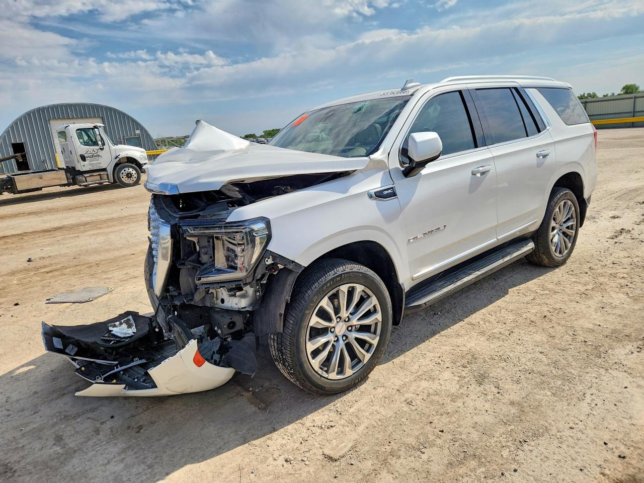 1GKS2DKL5MR477756 · 2021 GMC YUKON