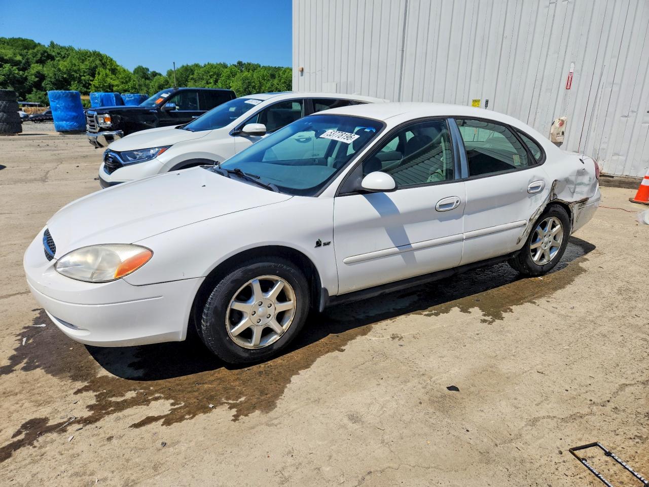 1FAFP5528YG140741 · 2000 FORD ALL Models