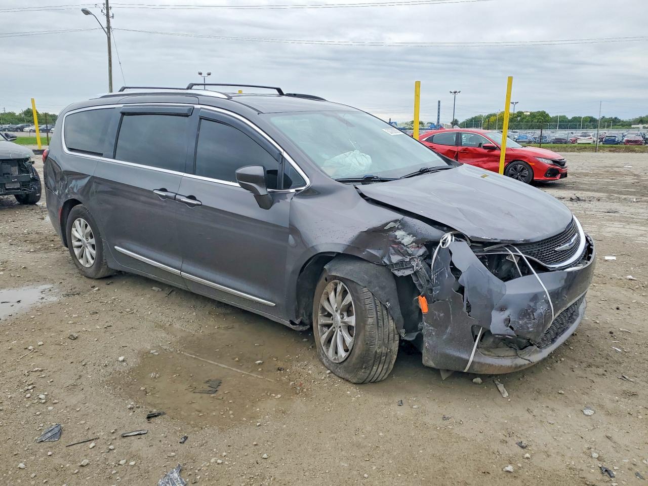 2C4RC1BG4KR731392 · 2019 CHRYSLER PACIFICA · 4/13