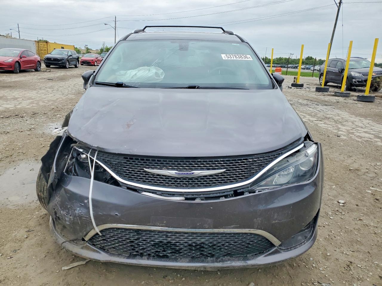 2C4RC1BG4KR731392 · 2019 CHRYSLER PACIFICA · 5/13