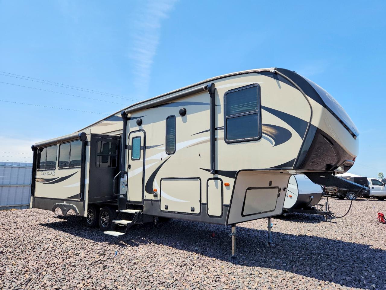 2019 KEYSTONE COUGAR