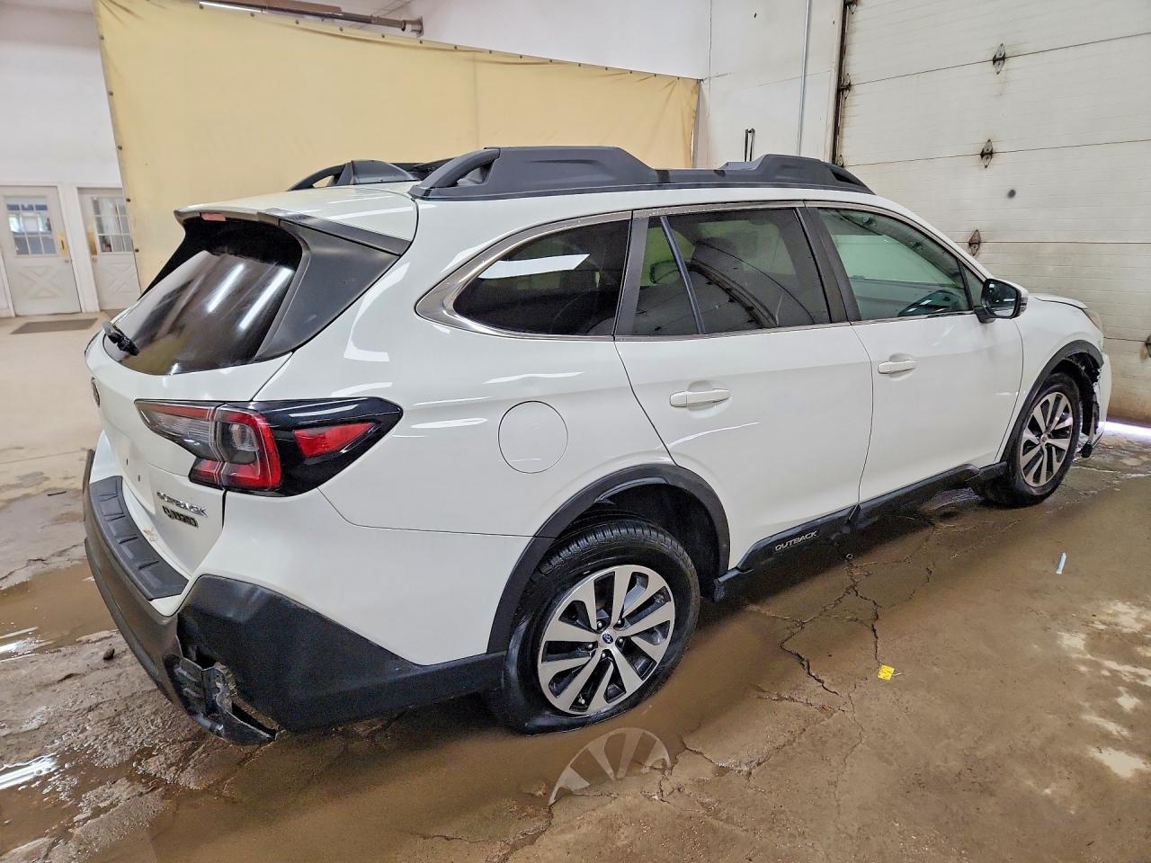 4S4BTAEC6L3178907 · 2020 SUBARU OUTBACK · 3/13