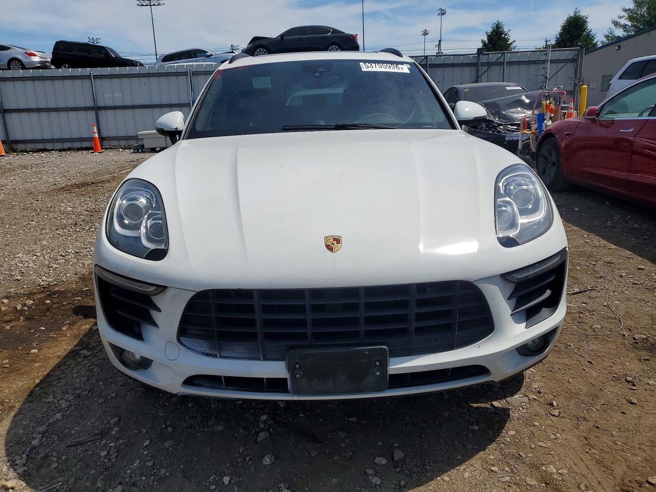 WP1AA2A53HLB04515 · 2017 PORSCHE MACAN · 5/13