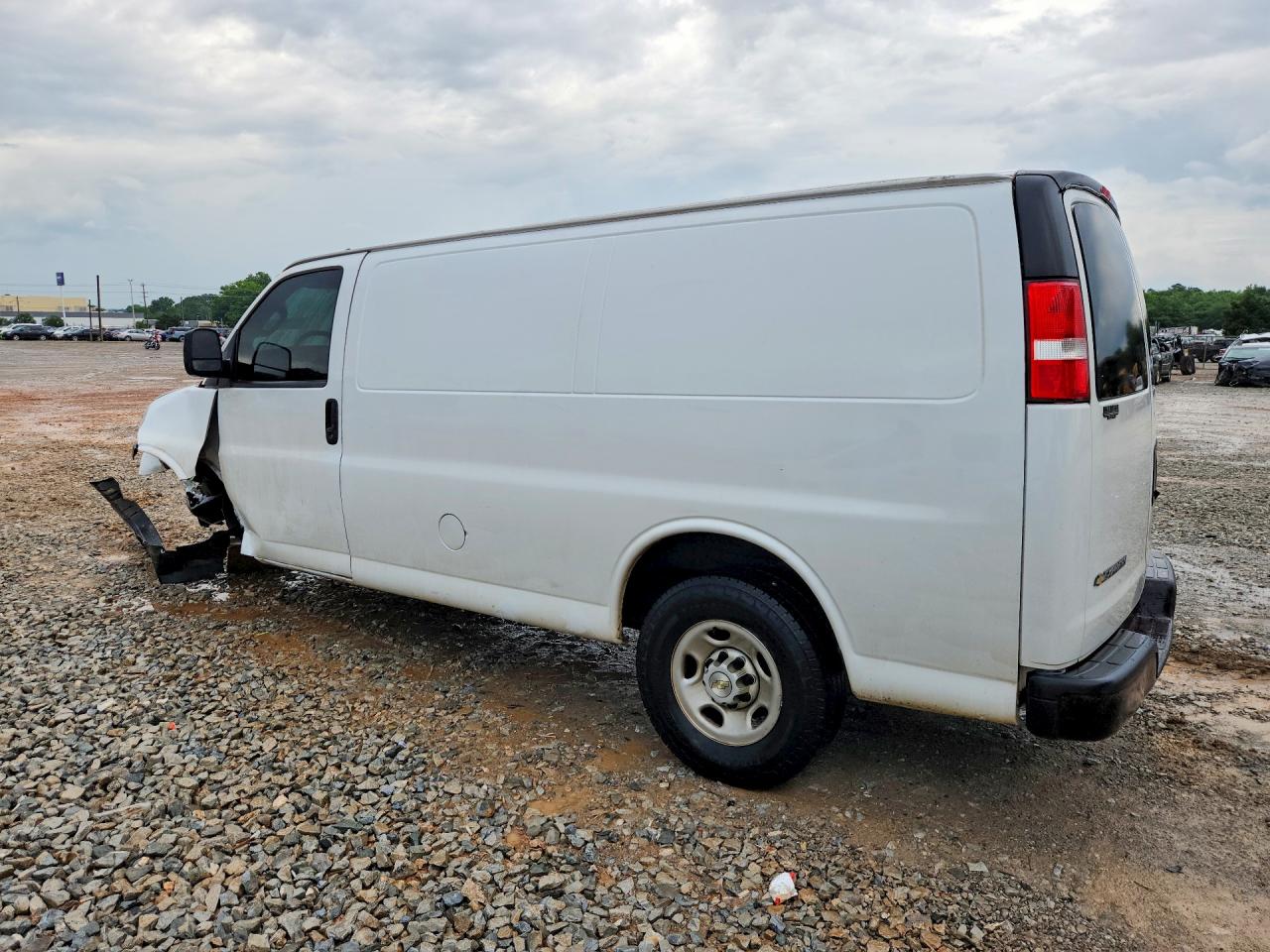 1GCWGAFP6P1155107 · 2023 CHEVROLET EXPRESS G2500 · 2/14