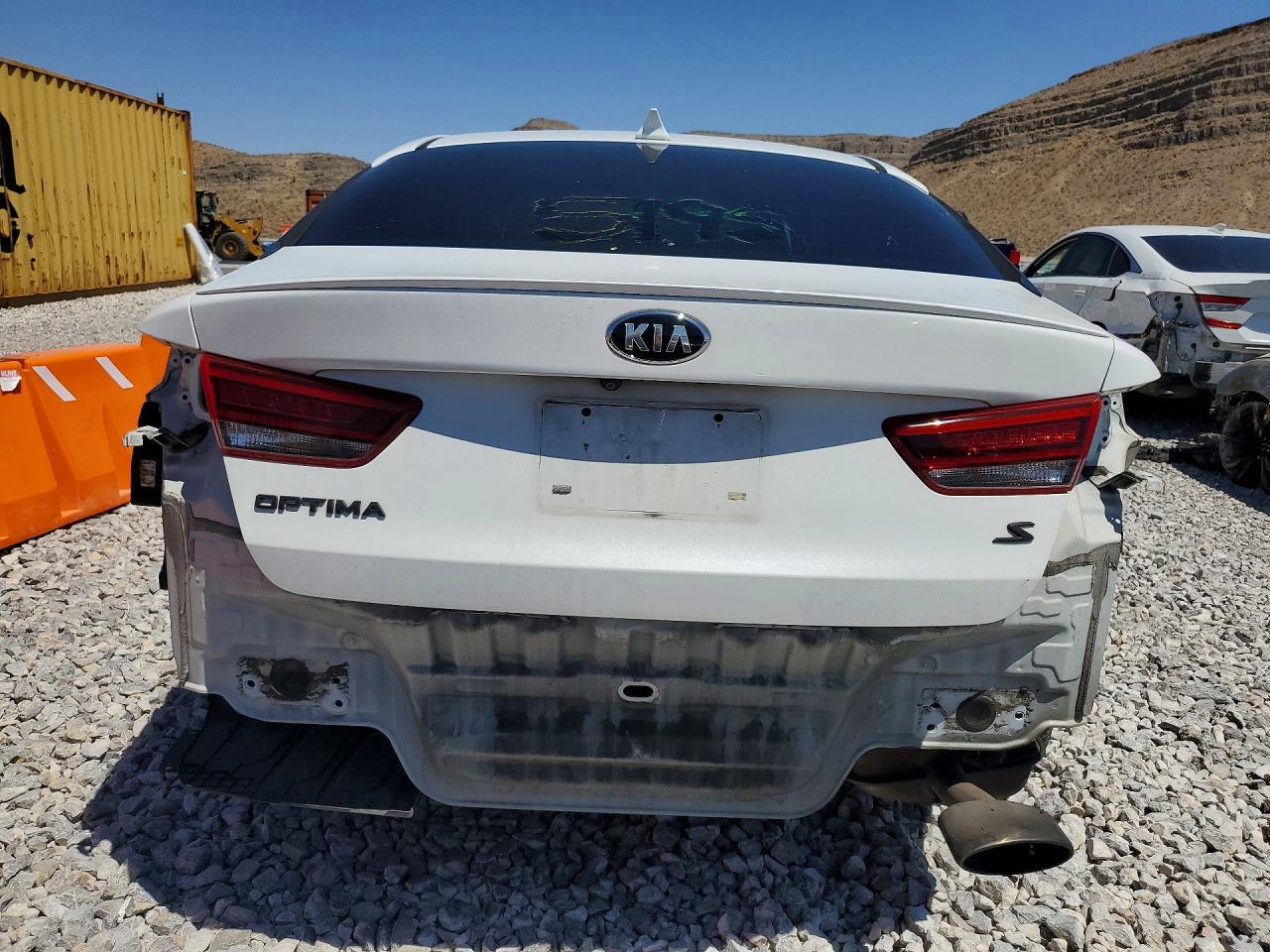 5XXGT4L34JG228554 · 2018 KIA OPTIMA · 6/13