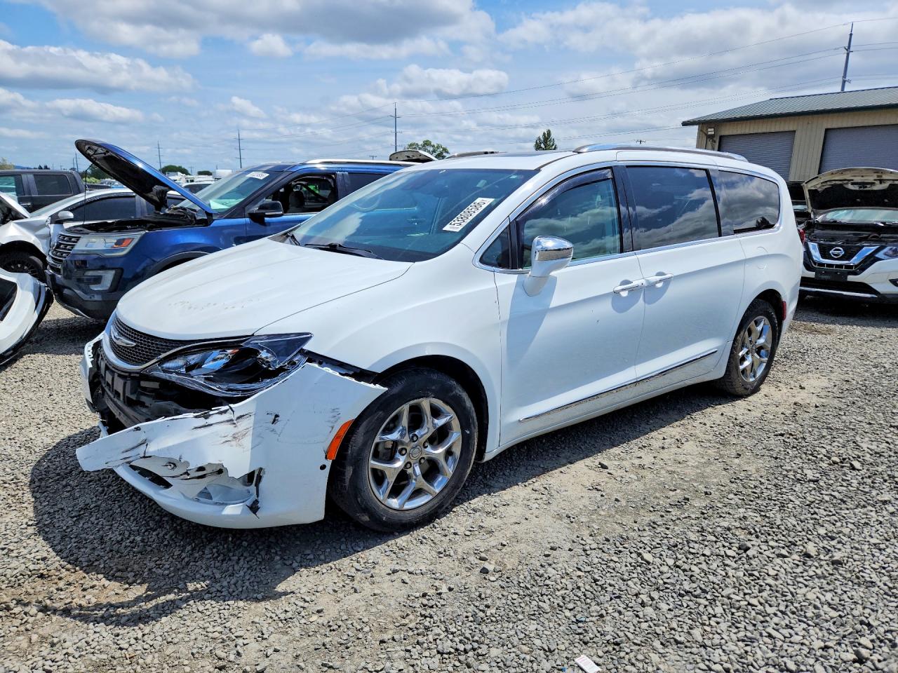 2C4RC1GG0HR505271 · 2017 CHRYSLER PACIFICA