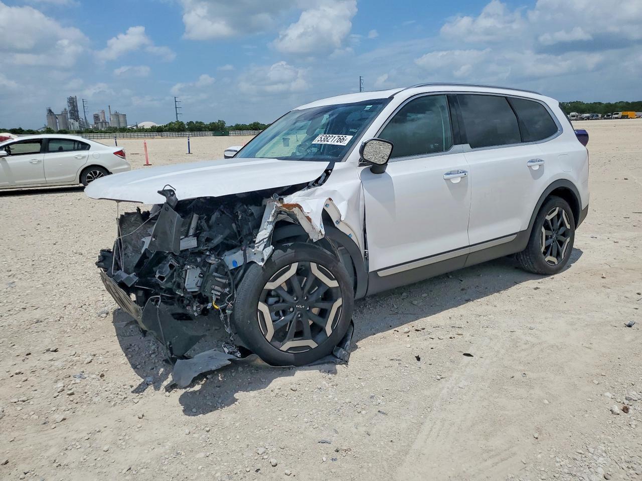 5XYP64GC1RG503774 · 2024 KIA TELLURIDE