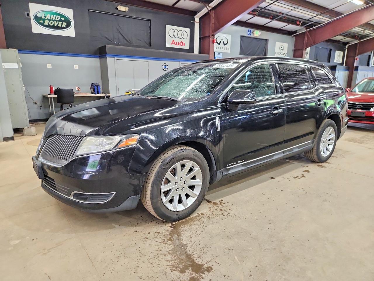 2LMHJ5NK7EBL55938 · 2014 LINCOLN MKT
