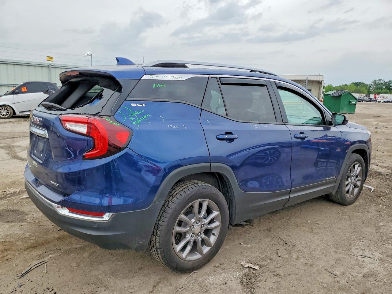 3GKALVEV8NL126604 · 2022 GMC TERRAIN · 3/13