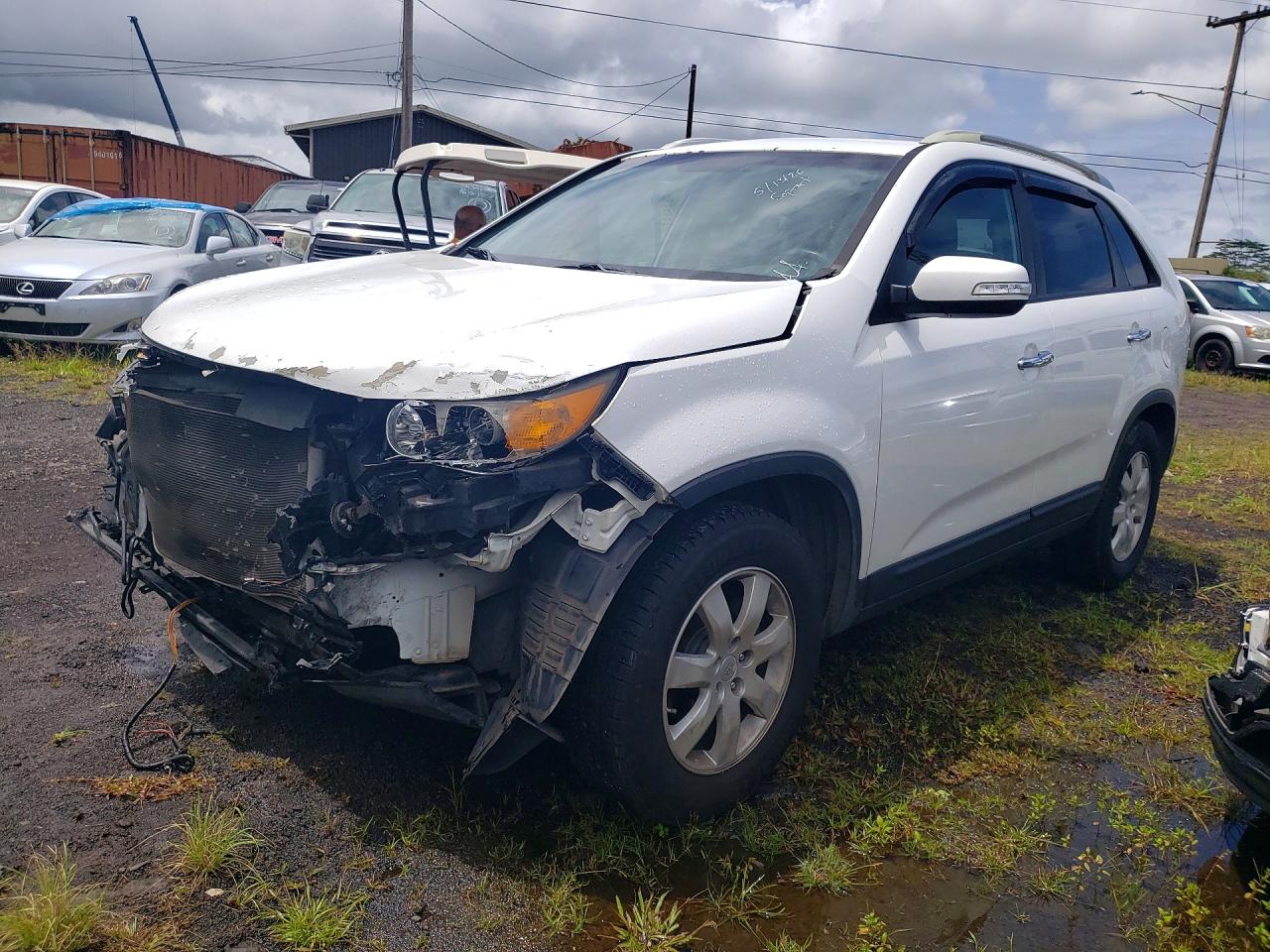 5XYKT4A11BG114391 · 2011 KIA SORENTO