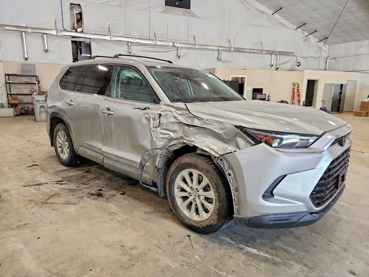 5TDAAAB57TS111095 · 2026 TOYOTA GRAND HIGHLANDER · 4/13