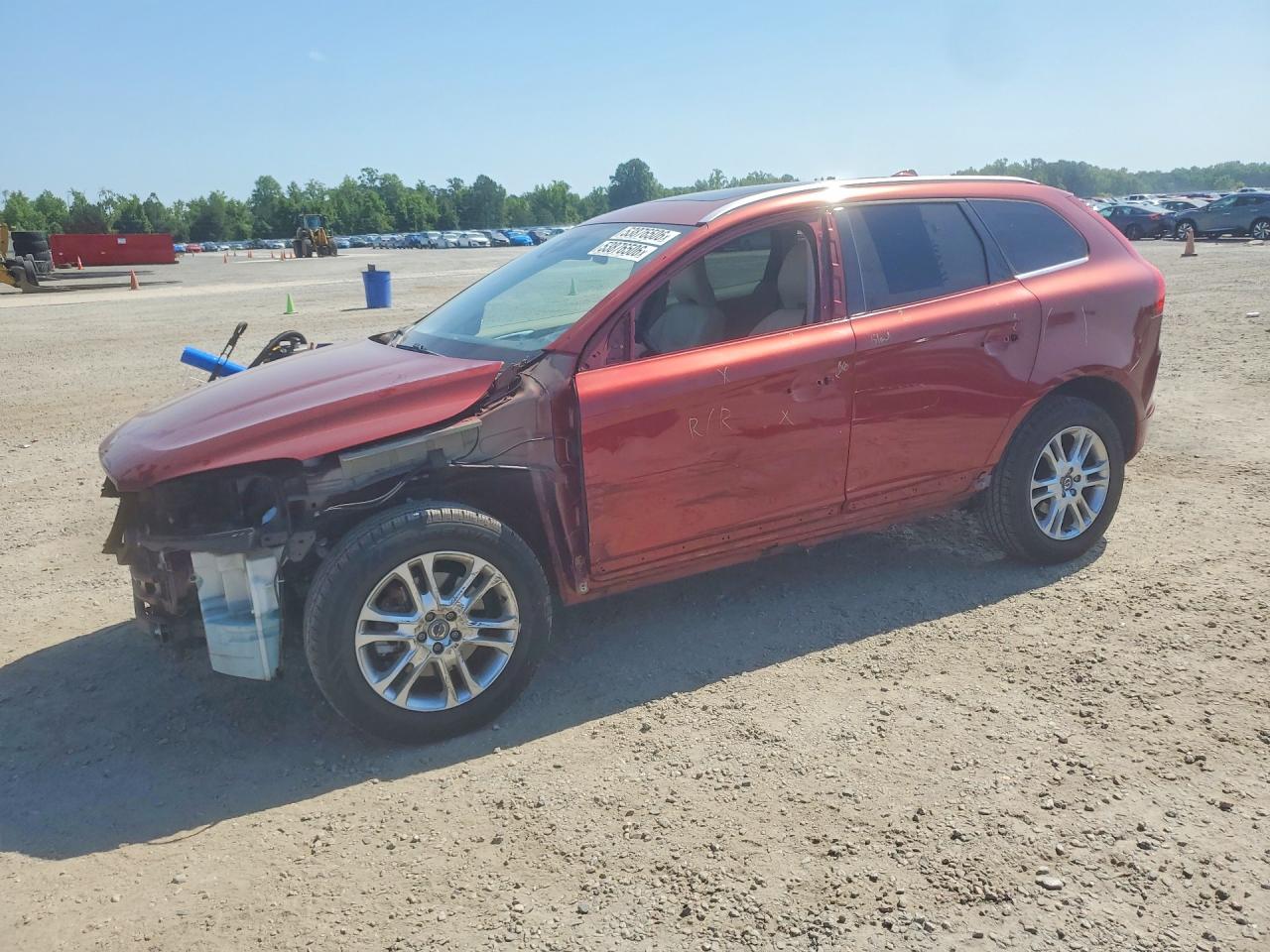 YV440MDK2F2741605 · 2015 VOLVO XC60