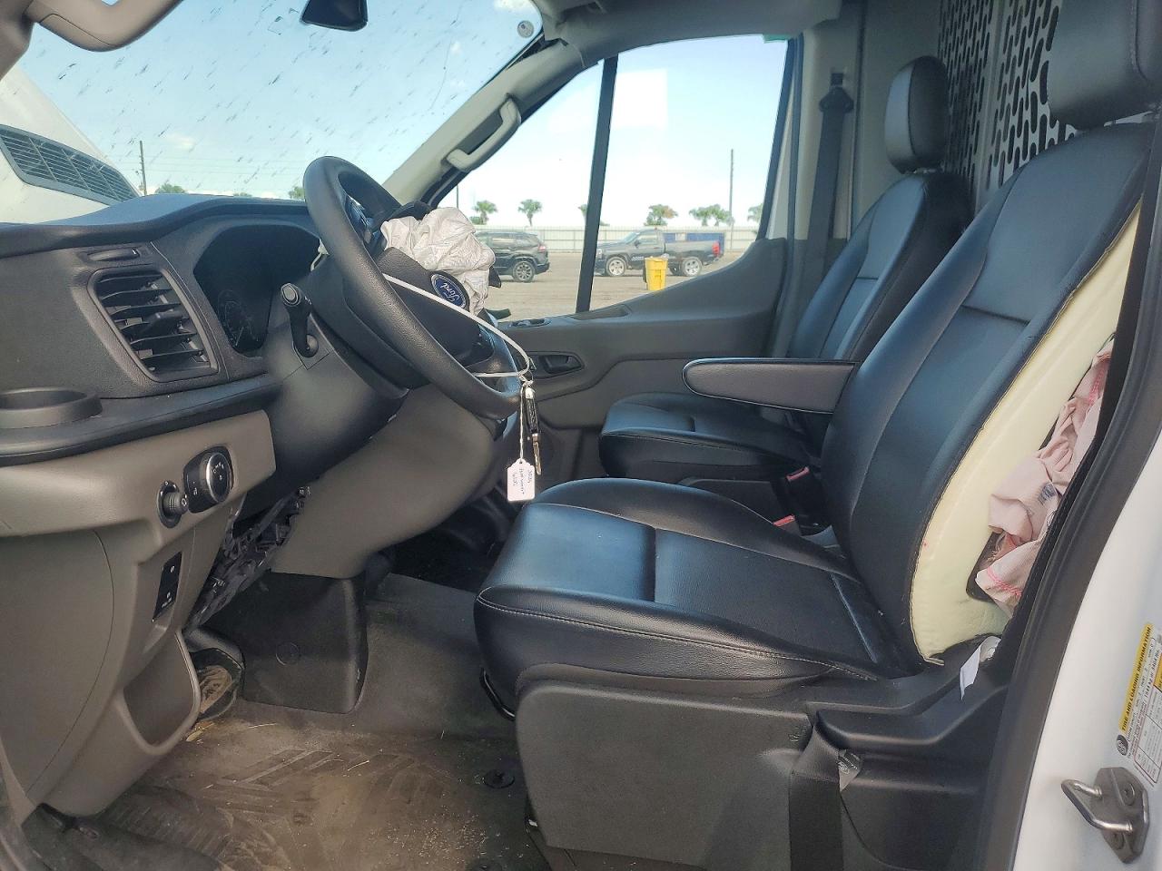 1FTYE1C8XRKB22409 · 2024 FORD TRANSIT · 7/13