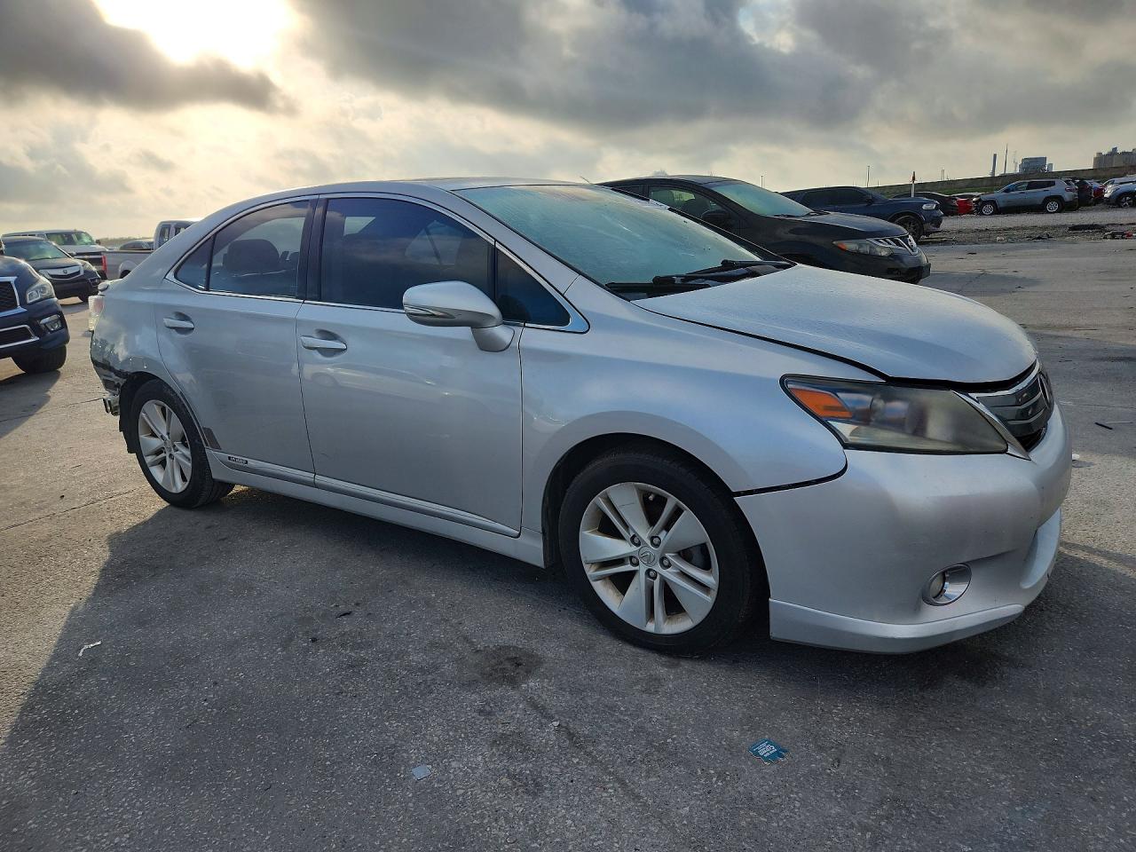 JTHBB1BA8B2043859 · 2011 LEXUS HS · 4/12