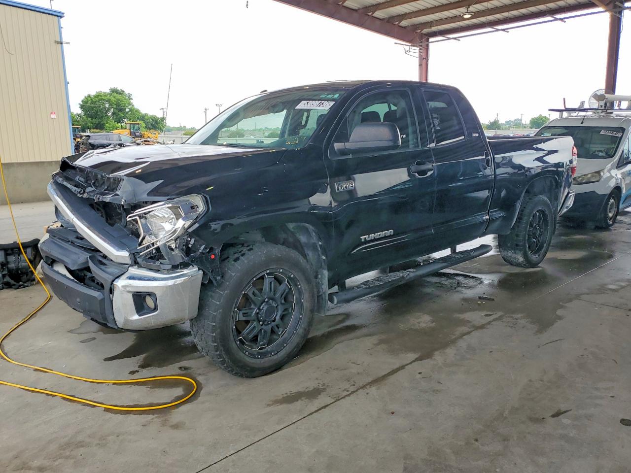 5TFUW5F14EX392041 · 2014 TOYOTA TUNDRA