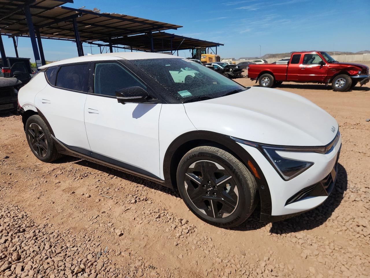 5XYC34JA0SG010902 · 2025 KIA EV6 · 4/14