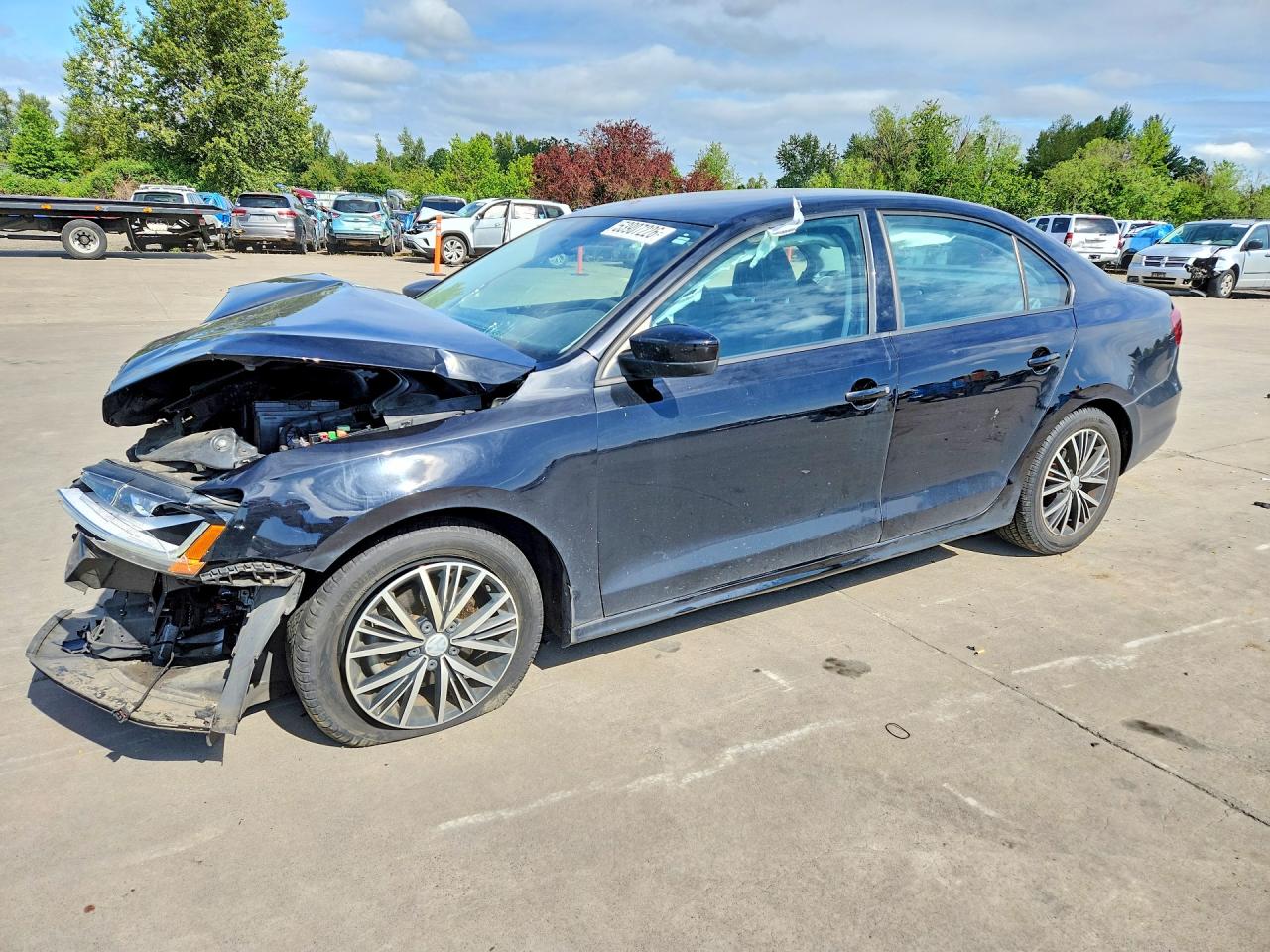 3VWDB7AJ5JM230978 · 2018 VOLKSWAGEN JETTA