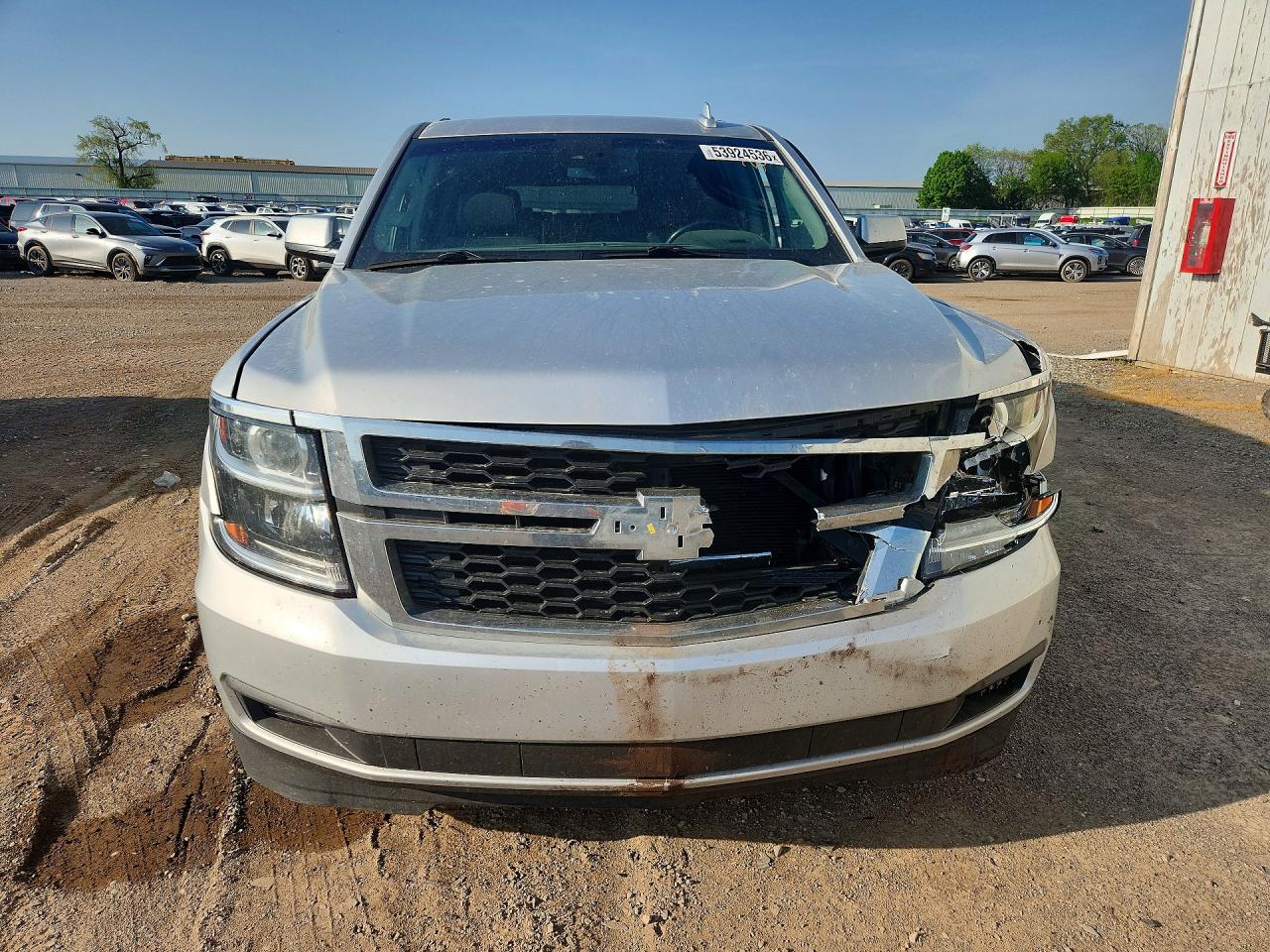 1GNSKHKC3KR400195 · 2019 CHEVROLET SUBURBAN · 5/13