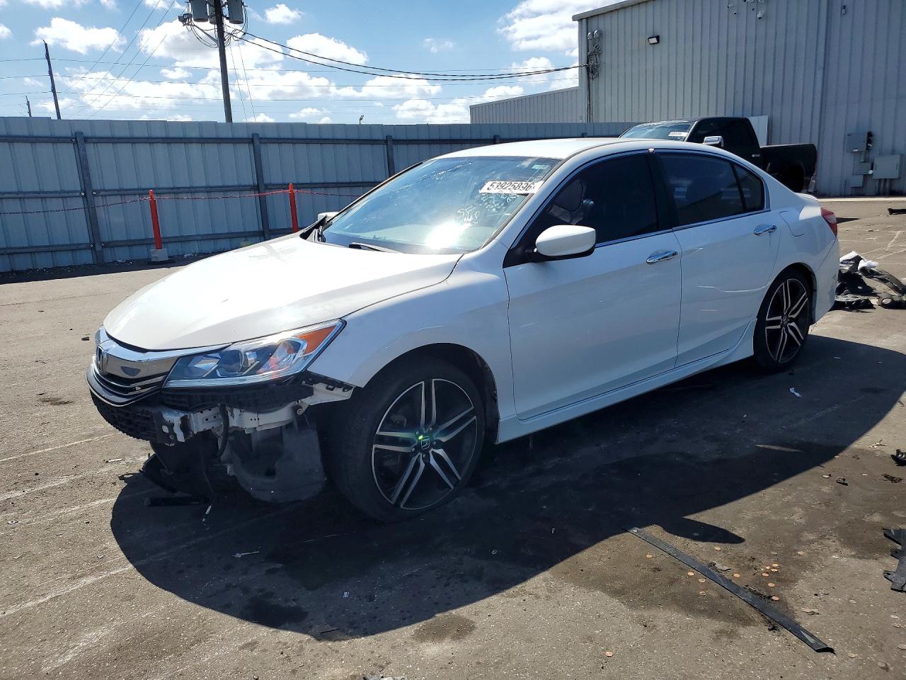 2017 HONDA ACCORD